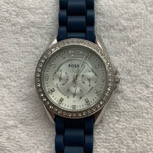 - Fossil Women Blue Watch Gently Used No box